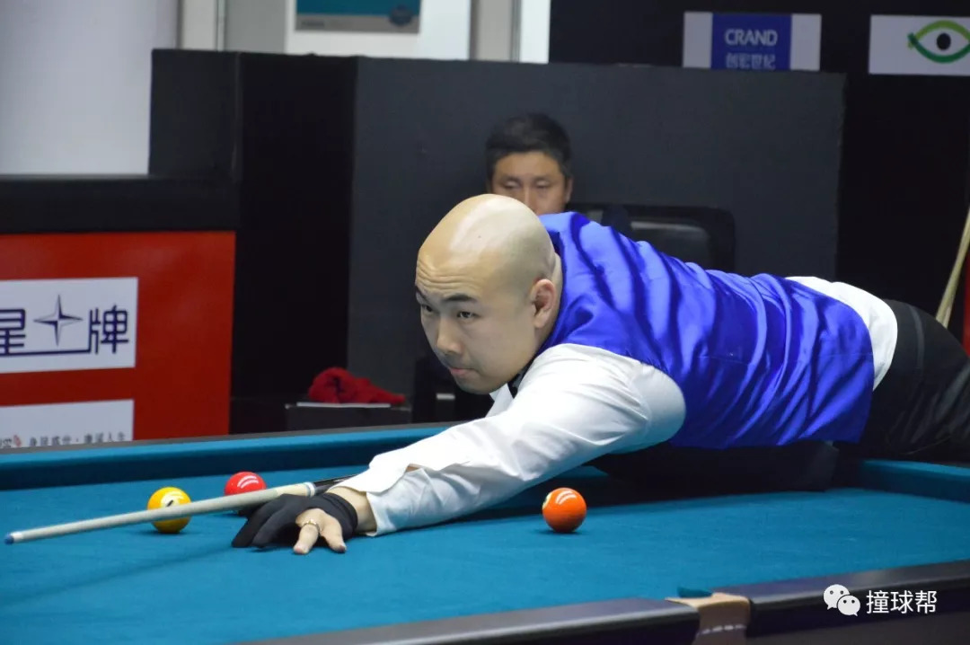 有人赞赏他 有人赞赏他