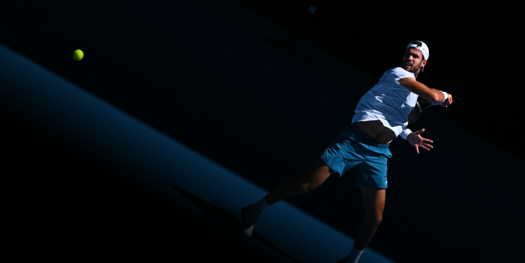 虽然他并没 虽然他并没