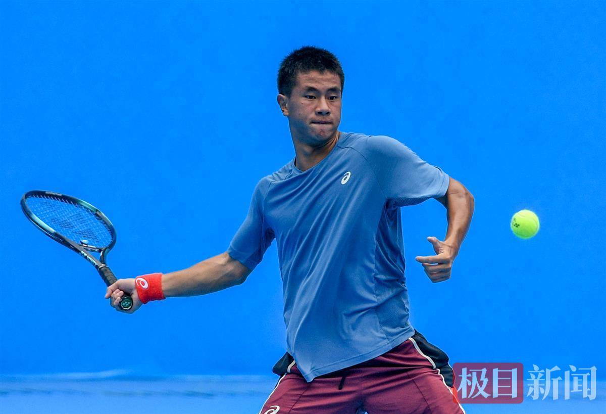 吴某等国脚 吴某等国脚