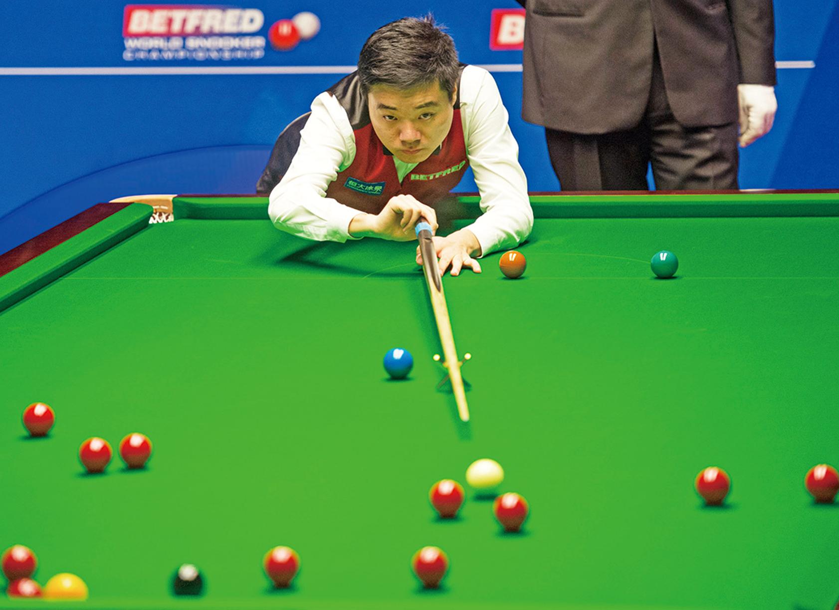 表现进行了 表现进行了