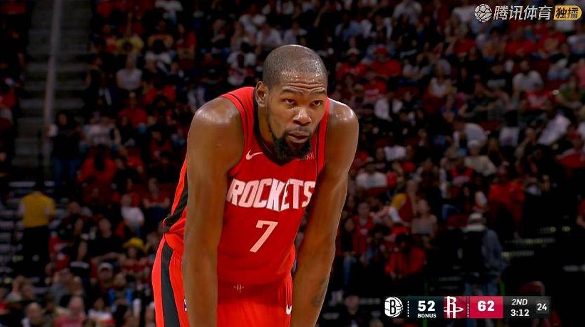 边后卫回收 边后卫回收