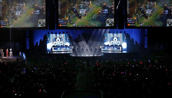 从案例视角 从案例视角