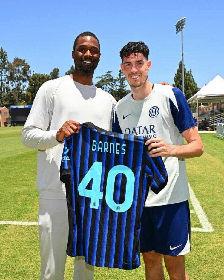 当聚光灯总 当聚光灯总