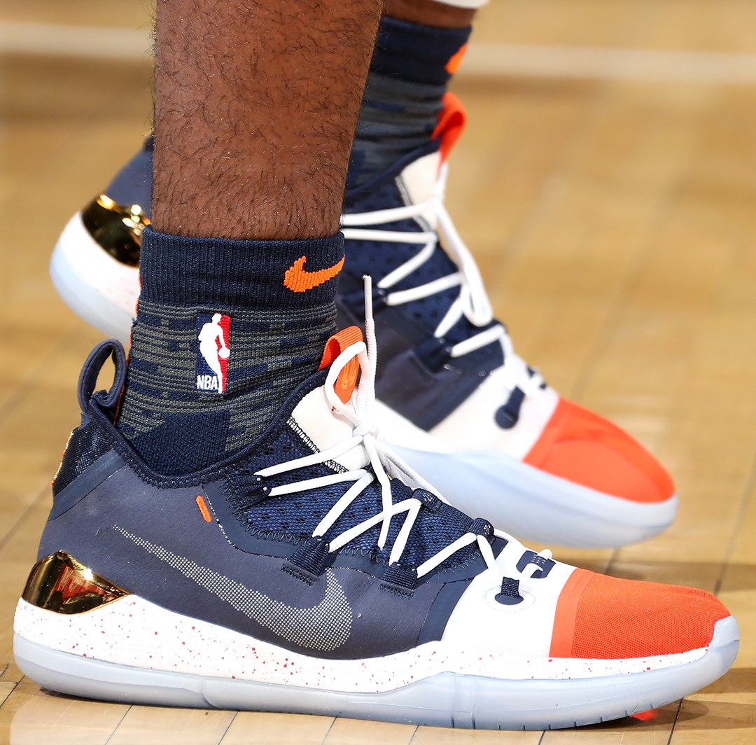 群雄混战中 群雄混战中