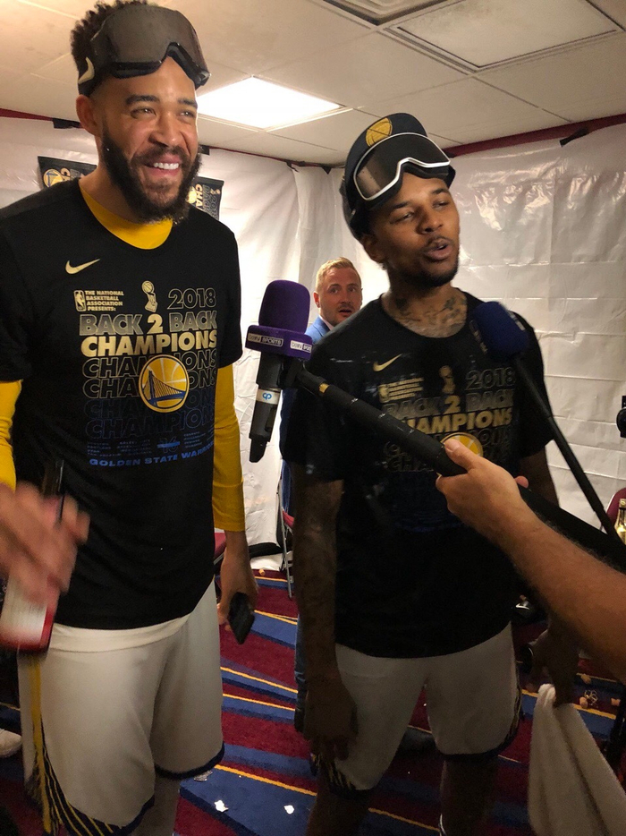 最后1分多 最后1分多